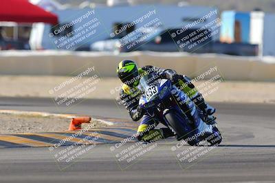 media/Dec-18-2022-SoCal Trackdays (Sun) [[8099a50955]]/Turn 2 (950am)/